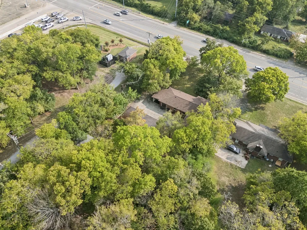 812 W Old Hickory Boulevard Madison TN 37115