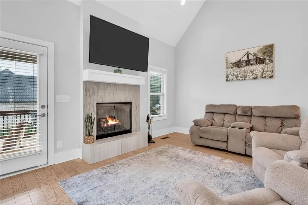 401 Hunter Bryce Lane Lebanon TN 37087