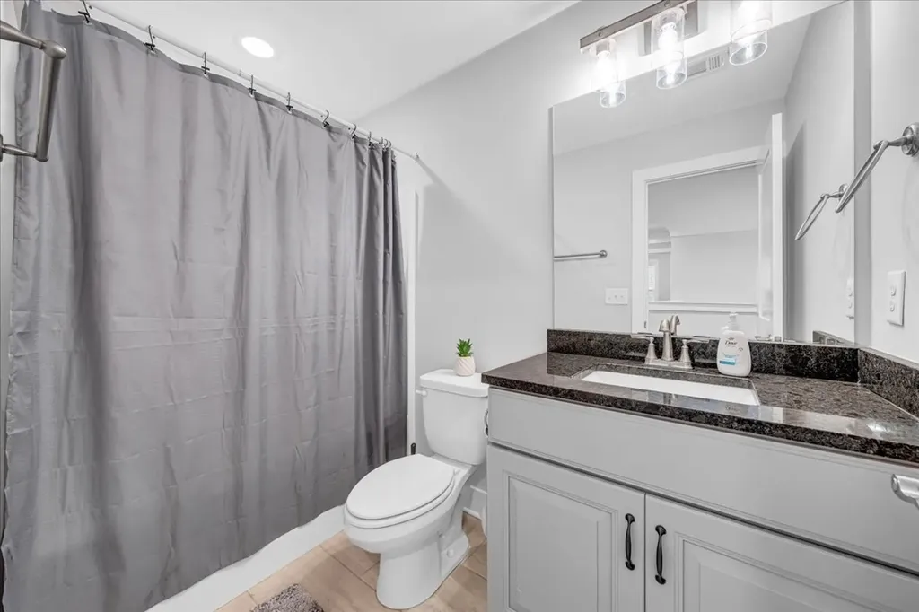 401 Hunter Bryce Lane Lebanon TN 37087