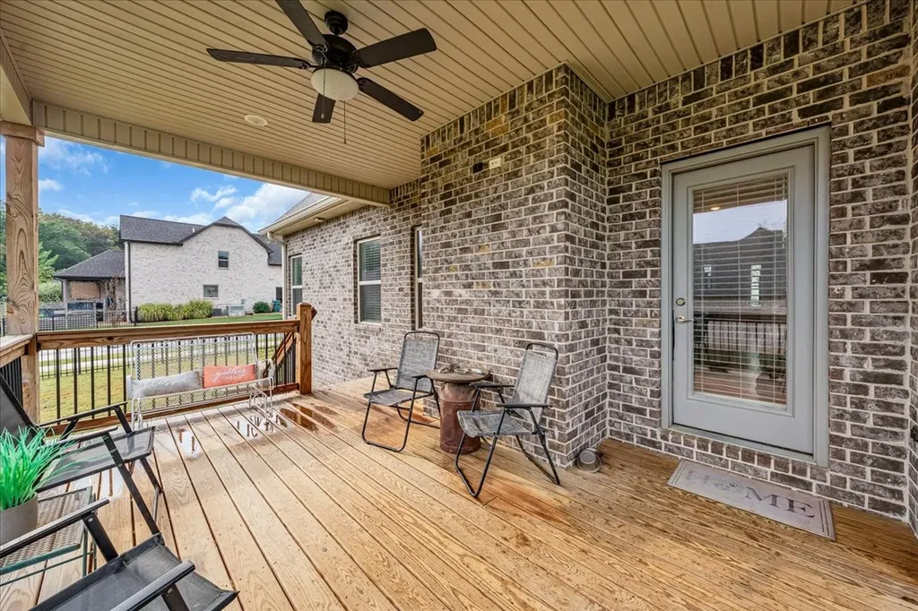 401 Hunter Bryce Lane Lebanon TN 37087
