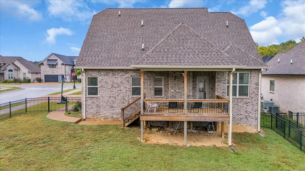 401 Hunter Bryce Lane Lebanon TN 37087