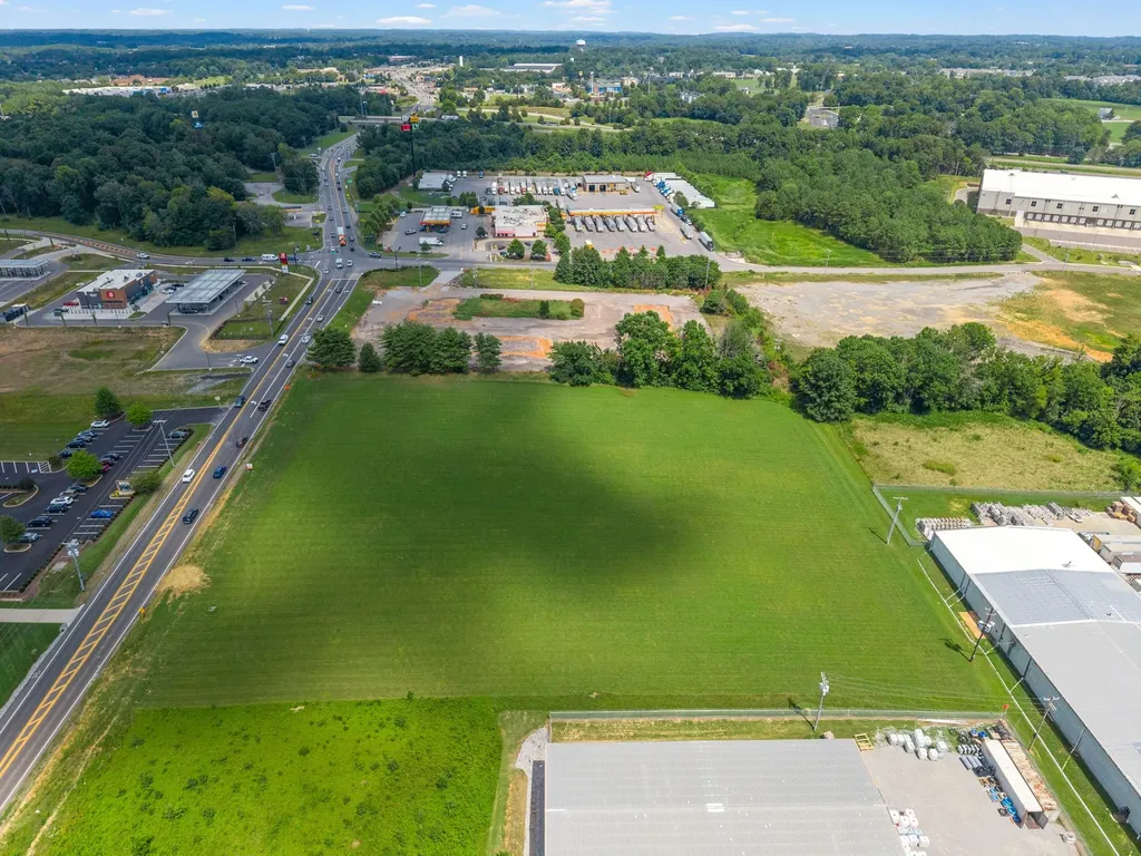 0 Highway 76, E White House TN 37188