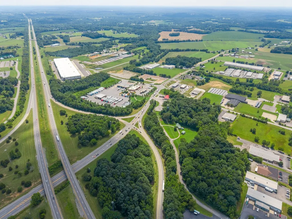 0 Highway 76, E White House TN 37188