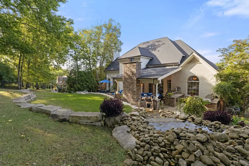 173 Allenhurst Circle Franklin TN 37067