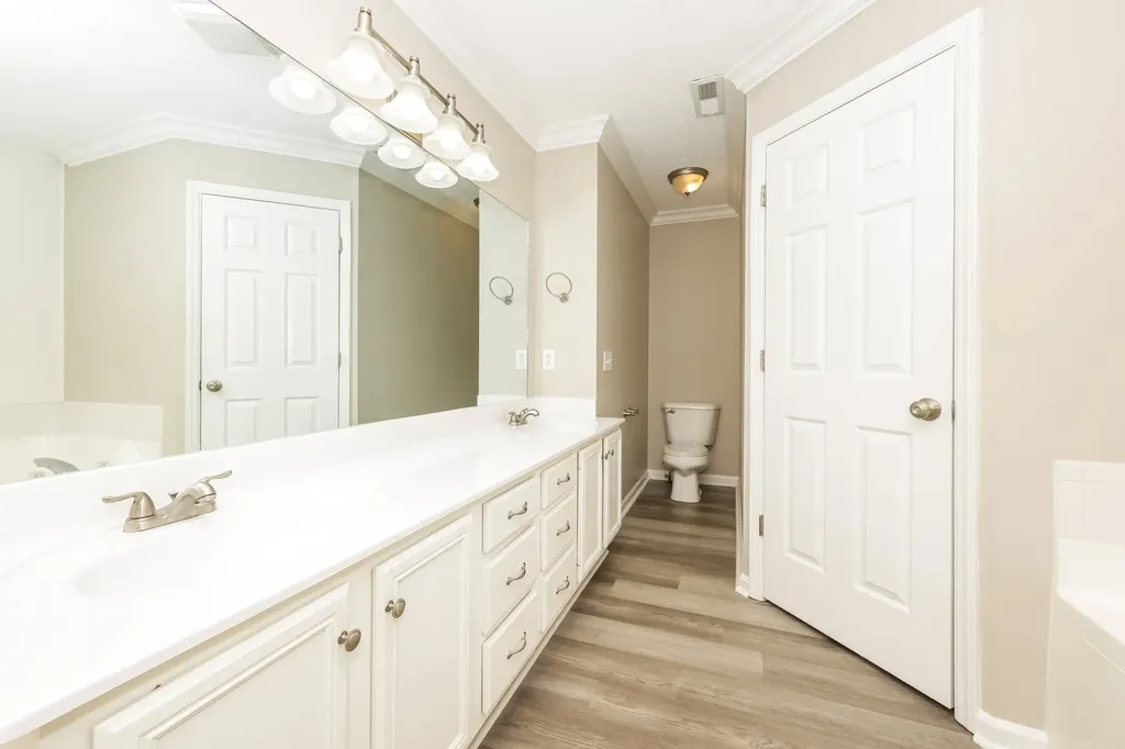 305 Castlemere Court Murfreesboro TN 37130