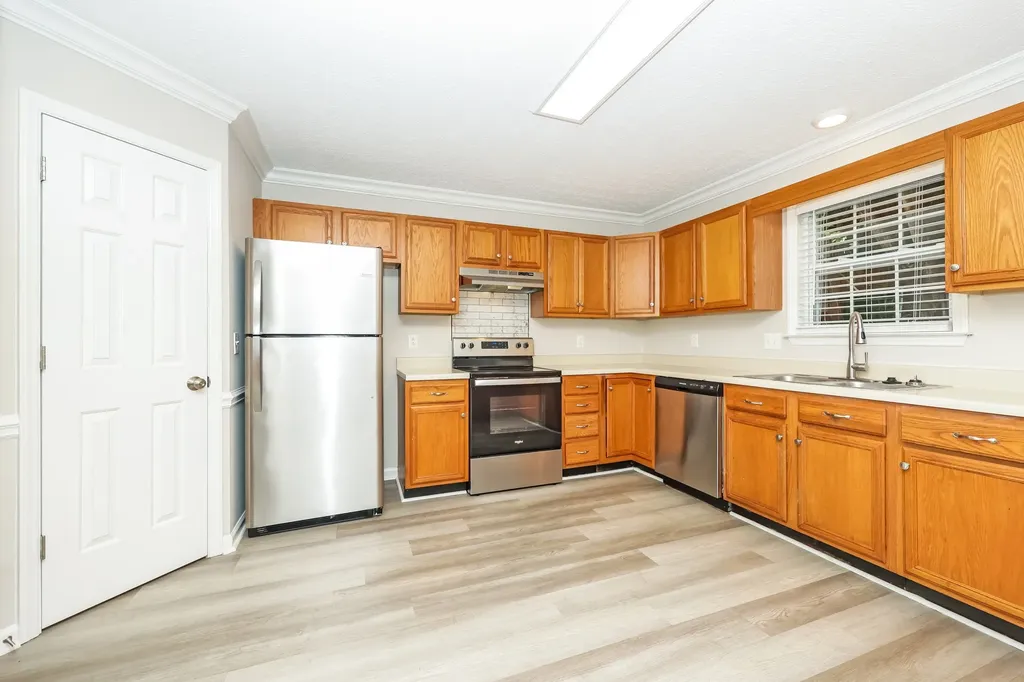305 Castlemere Court Murfreesboro TN 37130