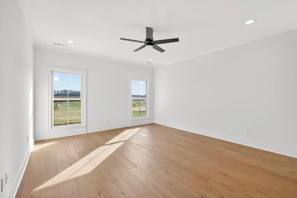 5541 Sinclair Street Murfreesboro TN 37127