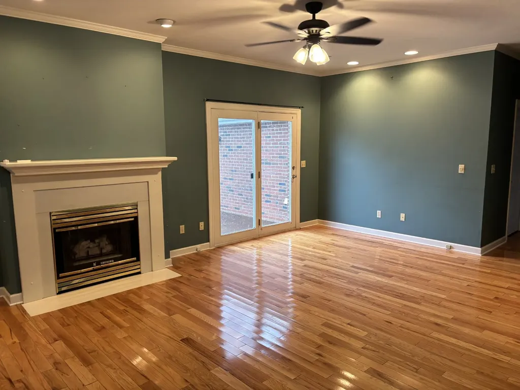 728 W Main Street Mcminnville TN 37110
