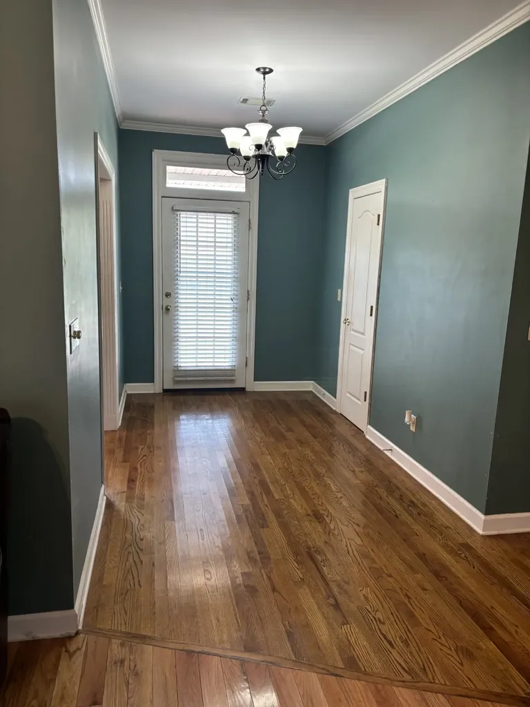 728 W Main Street Mcminnville TN 37110