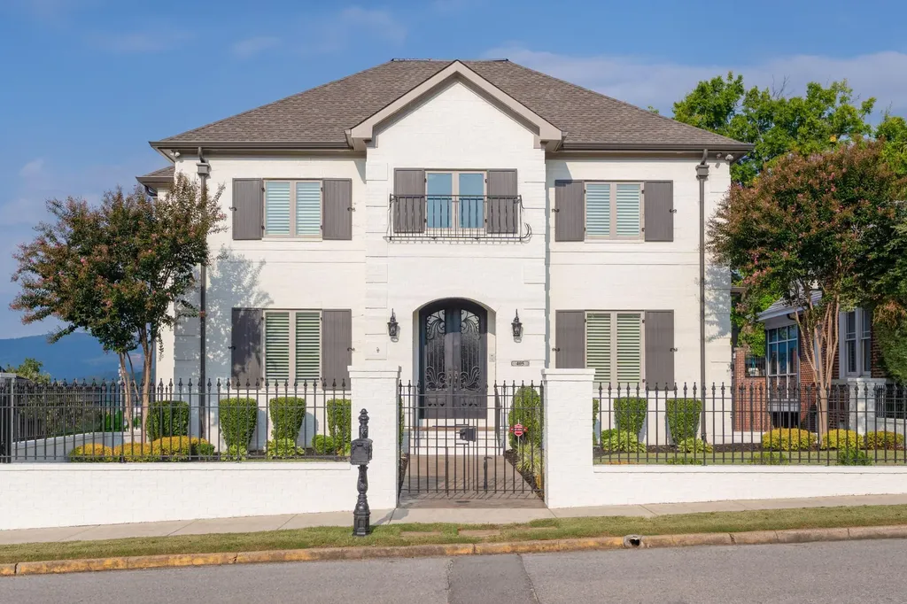 405 Forest Avenue Chattanooga TN 37405