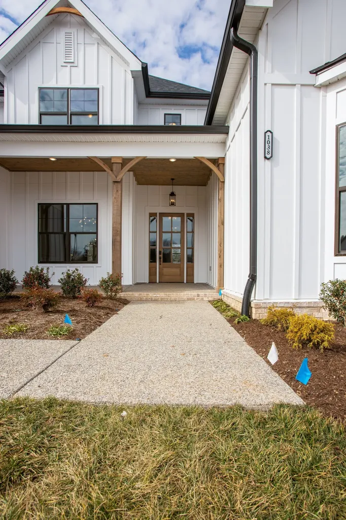 2 Elissa Place Hendersonville TN 37075