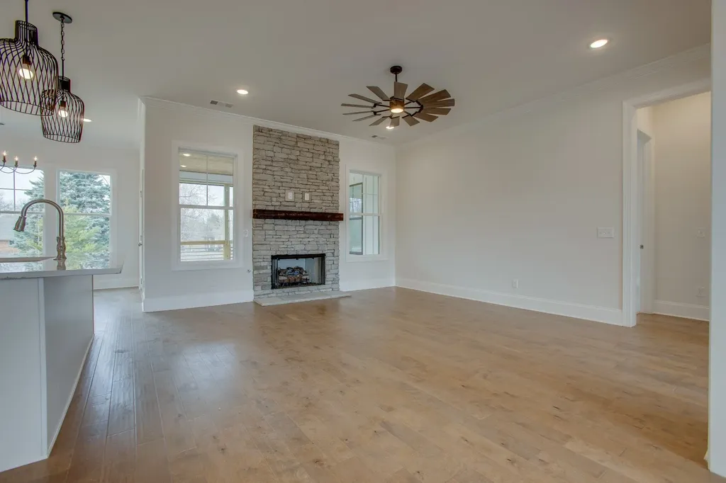 2 Elissa Place Hendersonville TN 37075