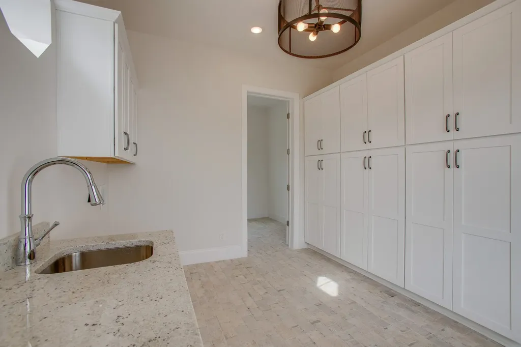 2 Elissa Place Hendersonville TN 37075