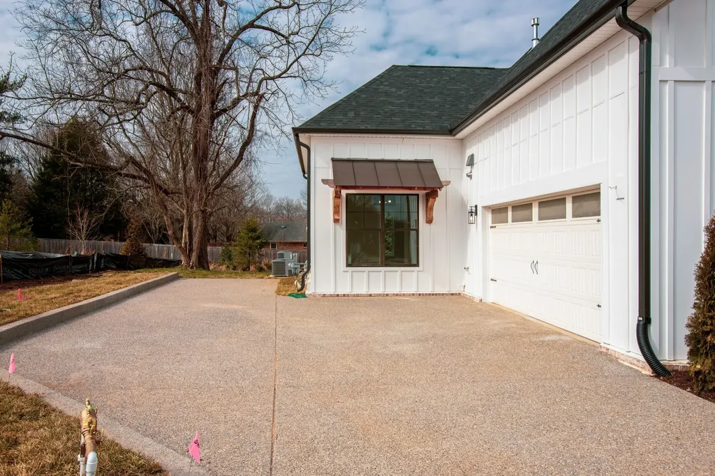 2 Elissa Place Hendersonville TN 37075