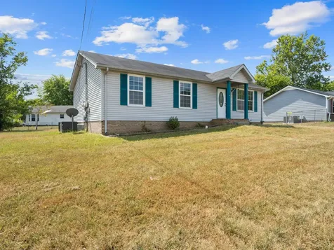 900 Garrettsburg Road Clarksville TN 37042