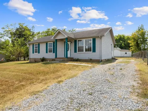 900 Garrettsburg Road Clarksville TN 37042