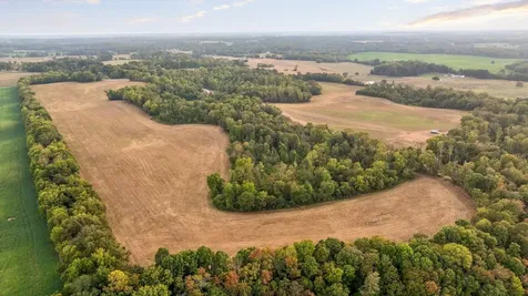 10 Sturgeon Creek Road Cedar Hill TN 37032