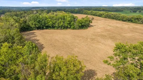 10 Sturgeon Creek Road Cedar Hill TN 37032