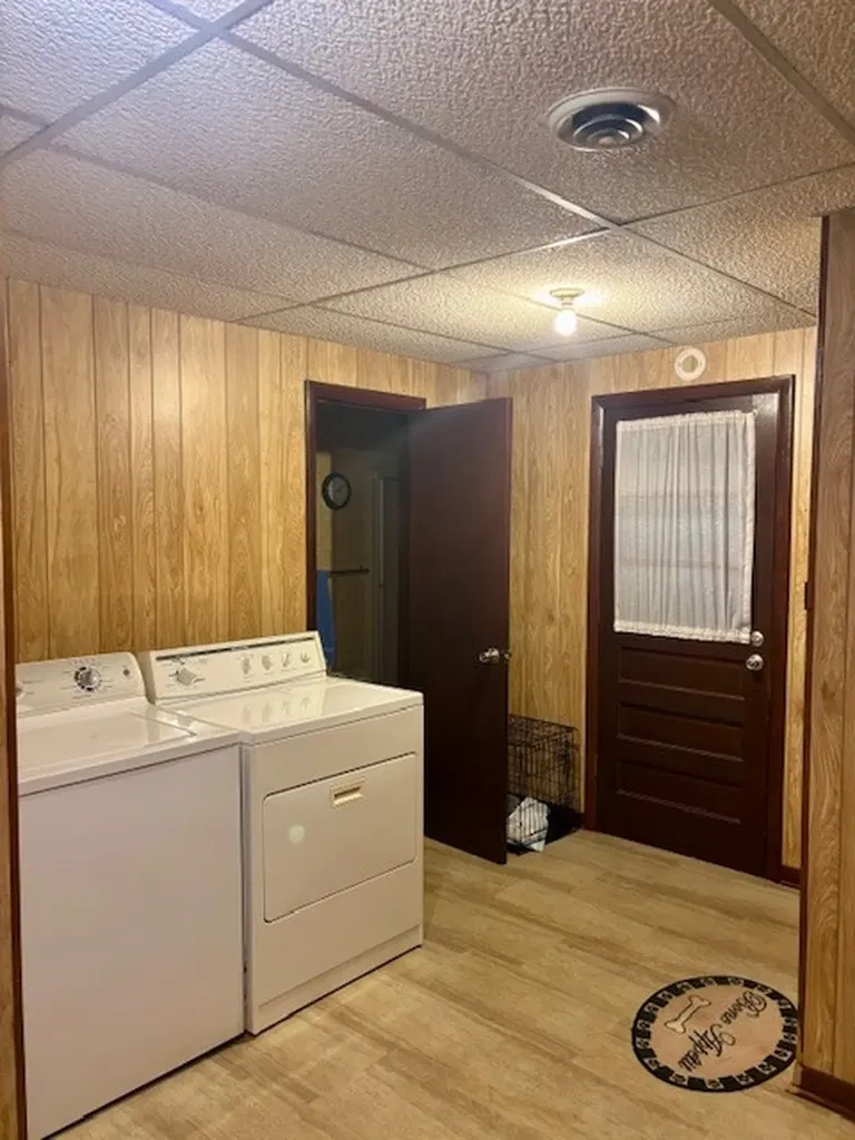 2258 S Williams Road Greenbrier TN 37073