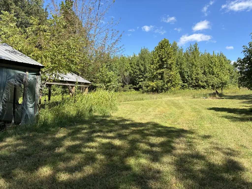 2258 S Williams Road Greenbrier TN 37073