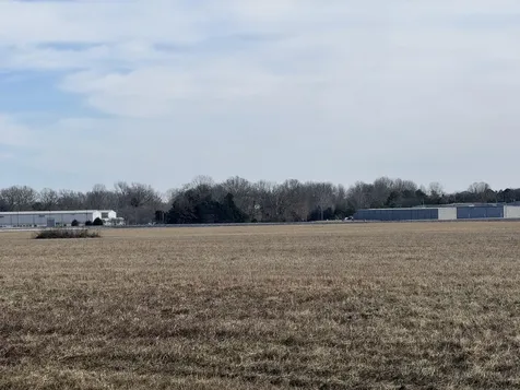 0 Northern Field, E Tullahoma TN 37388