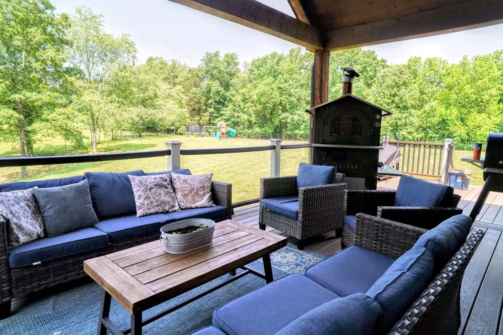 450 Lowe Branch Road Centerville TN 37033