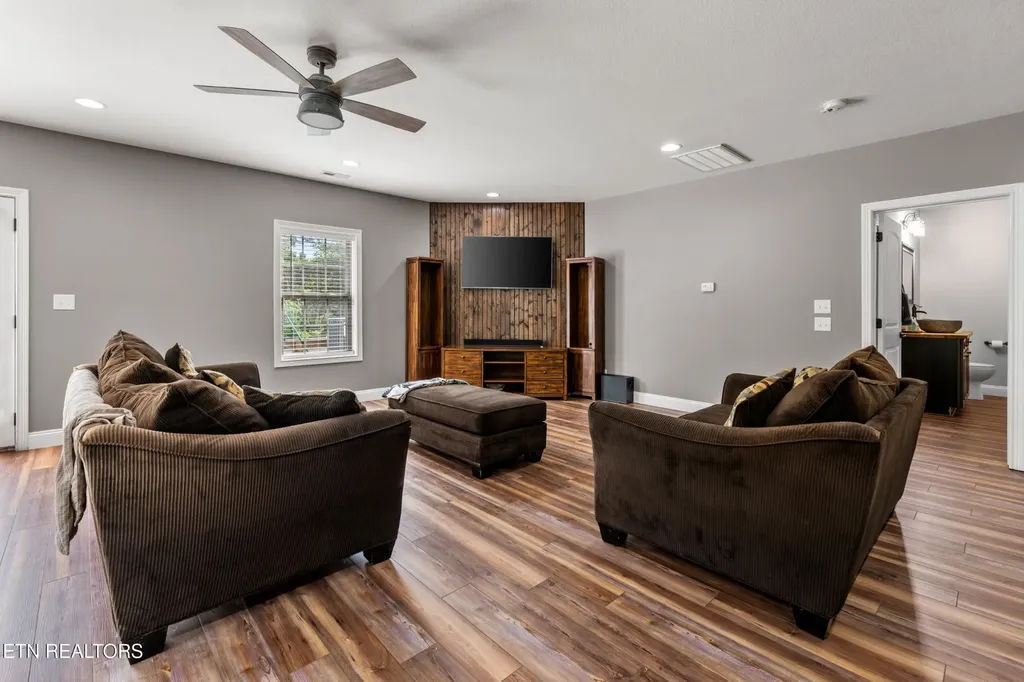 138 Rock Hill Road Maryville TN 37804