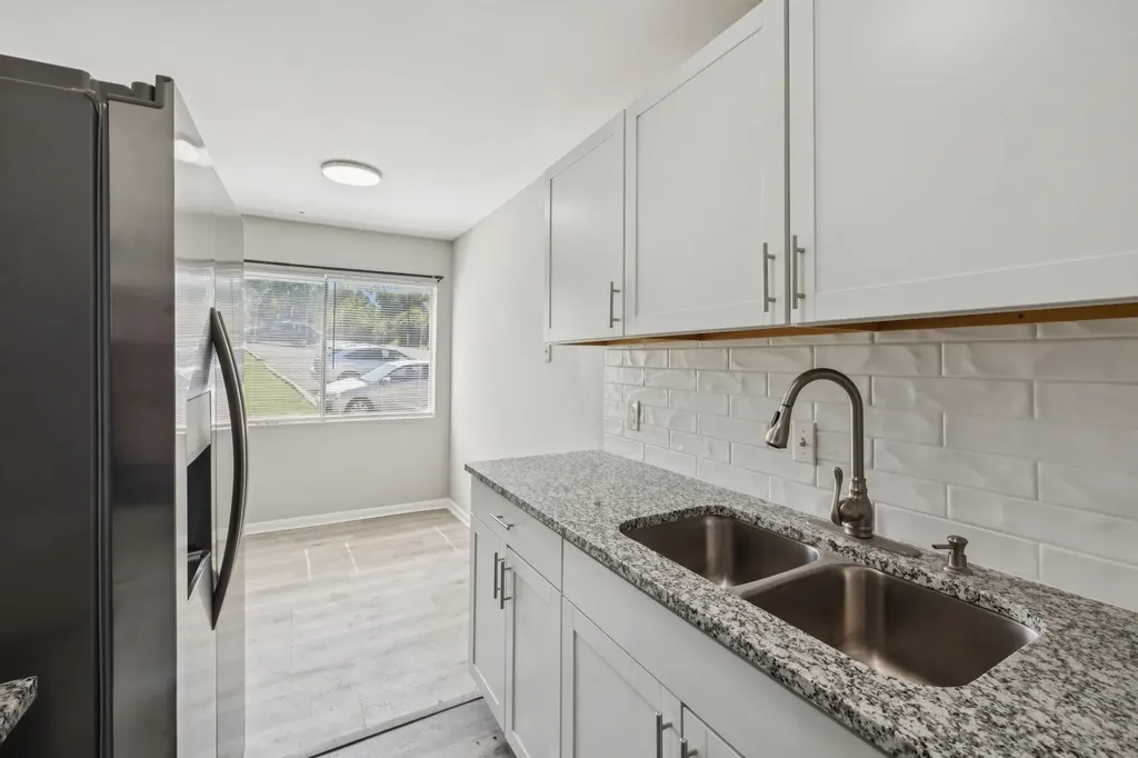 550 Harding Place Nashville TN 37211
