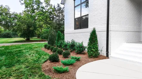 4815 Granny White Pike Nashville TN 37220