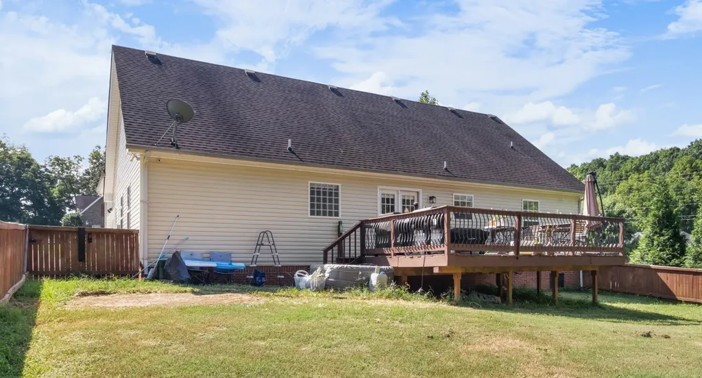 1375 Tannahill Way Clarksville TN 37043