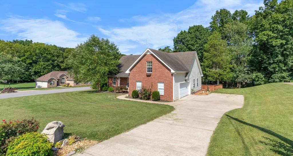 1375 Tannahill Way Clarksville TN 37043