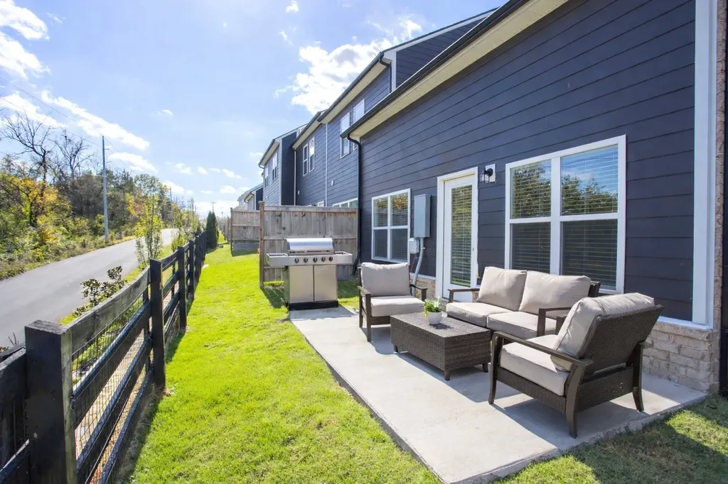 127 Dameron Drive Hendersonville TN 37075