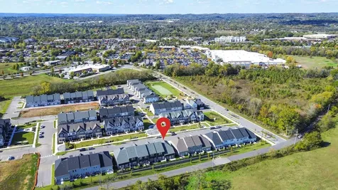 127 Dameron Drive Hendersonville TN 37075