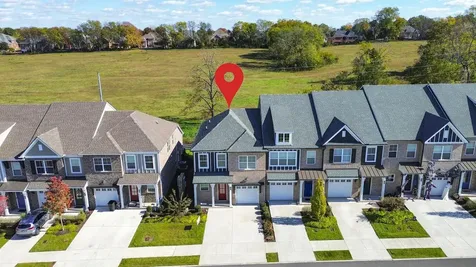 127 Dameron Drive Hendersonville TN 37075