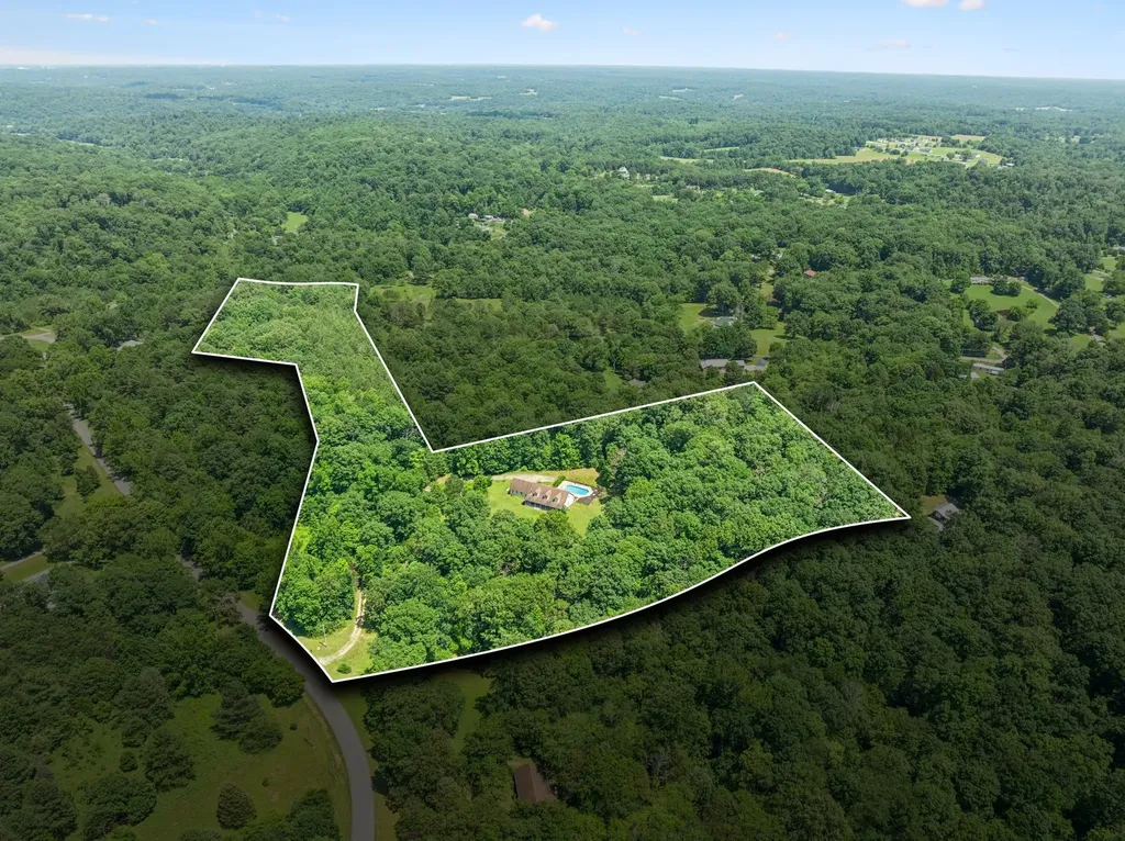 547 Grindstone Hollow Road Dickson TN 37055