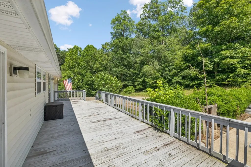 547 Grindstone Hollow Road Dickson TN 37055