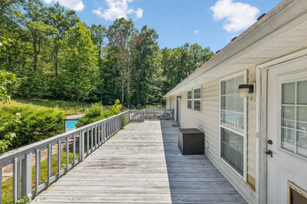 547 Grindstone Hollow Road Dickson TN 37055