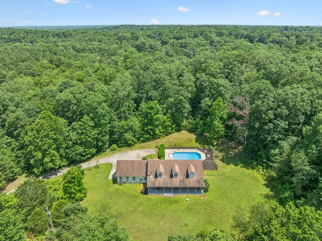 547 Grindstone Hollow Road Dickson TN 37055