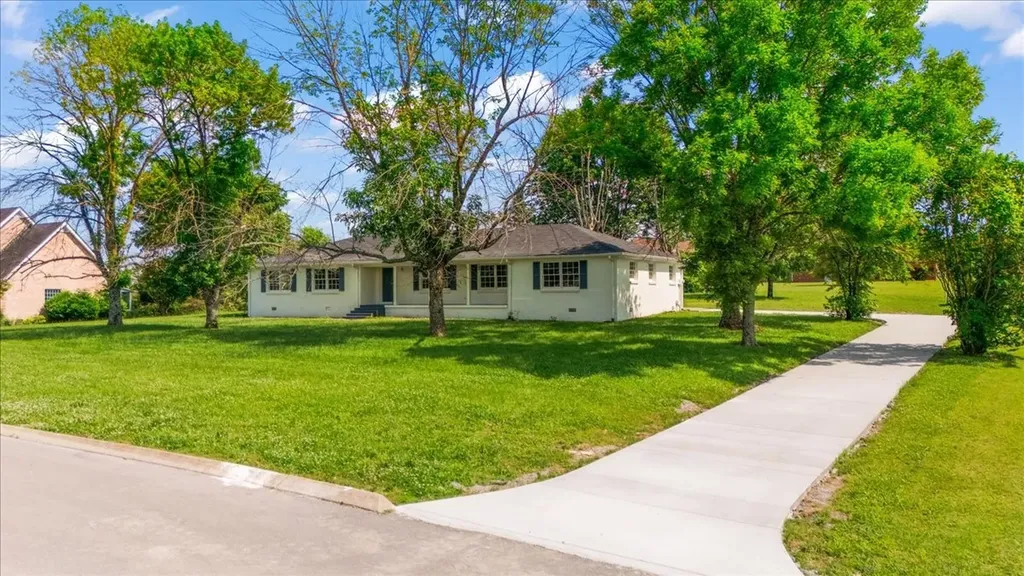 3280 Nina Circle Lebanon TN 37087