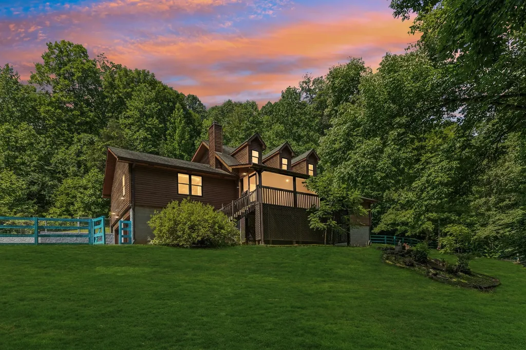 3755 Bear Hollow Road Joelton TN 37080