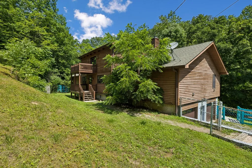 3755 Bear Hollow Road Joelton TN 37080