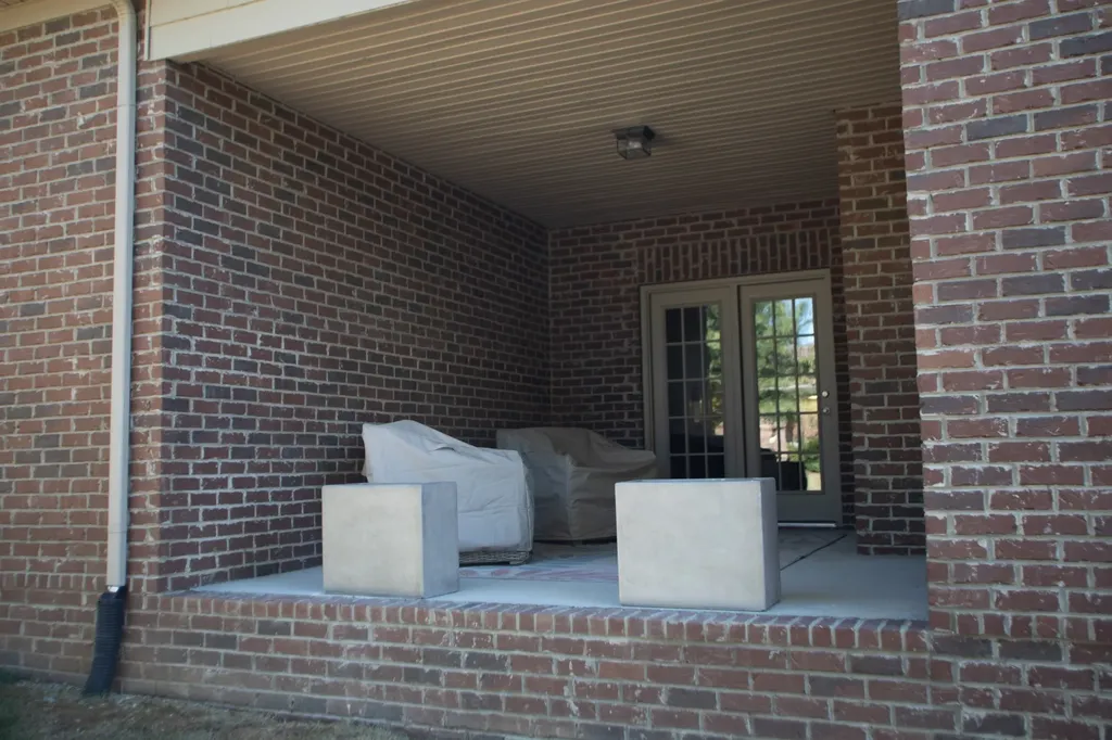 1103 S Mcmahan Drive Gallatin TN 37066