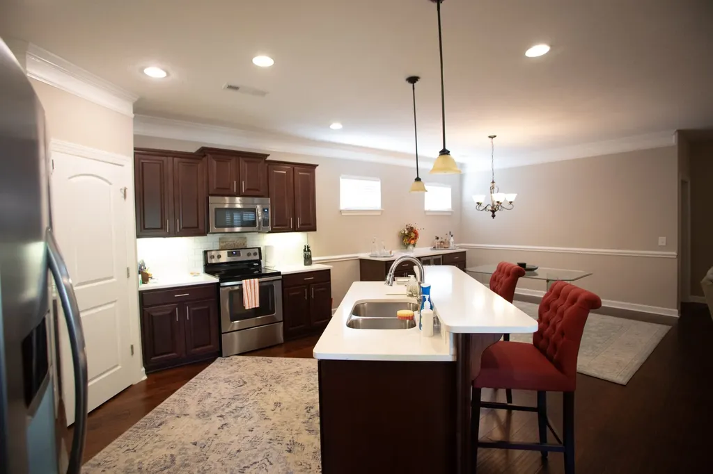1103 S Mcmahan Drive Gallatin TN 37066
