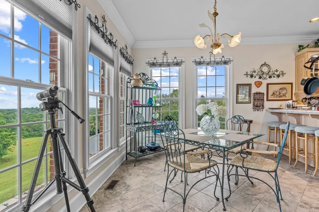 119 Crestland Circle Shelbyville TN 37160