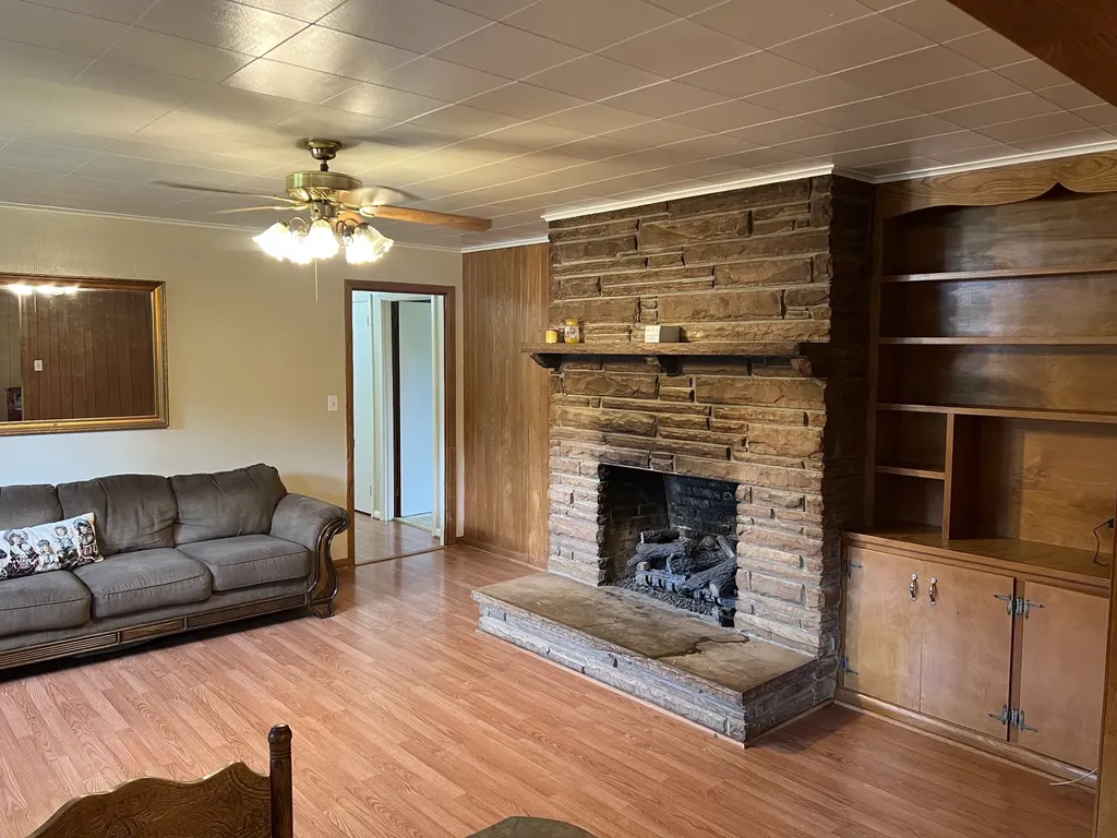 3426 Old Rock Island Road Rock Island TN 38581