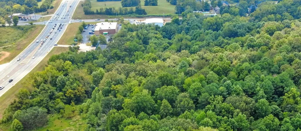 451 Rossview Road Clarksville TN 37043