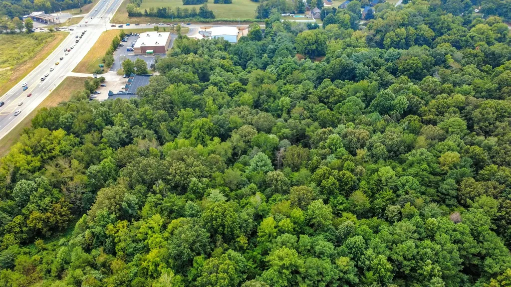 0 Rossview Road Clarksville TN 37043