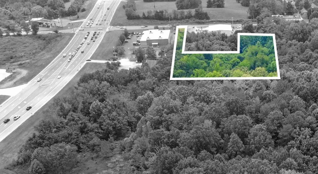 0 Rossview Road Clarksville TN 37043