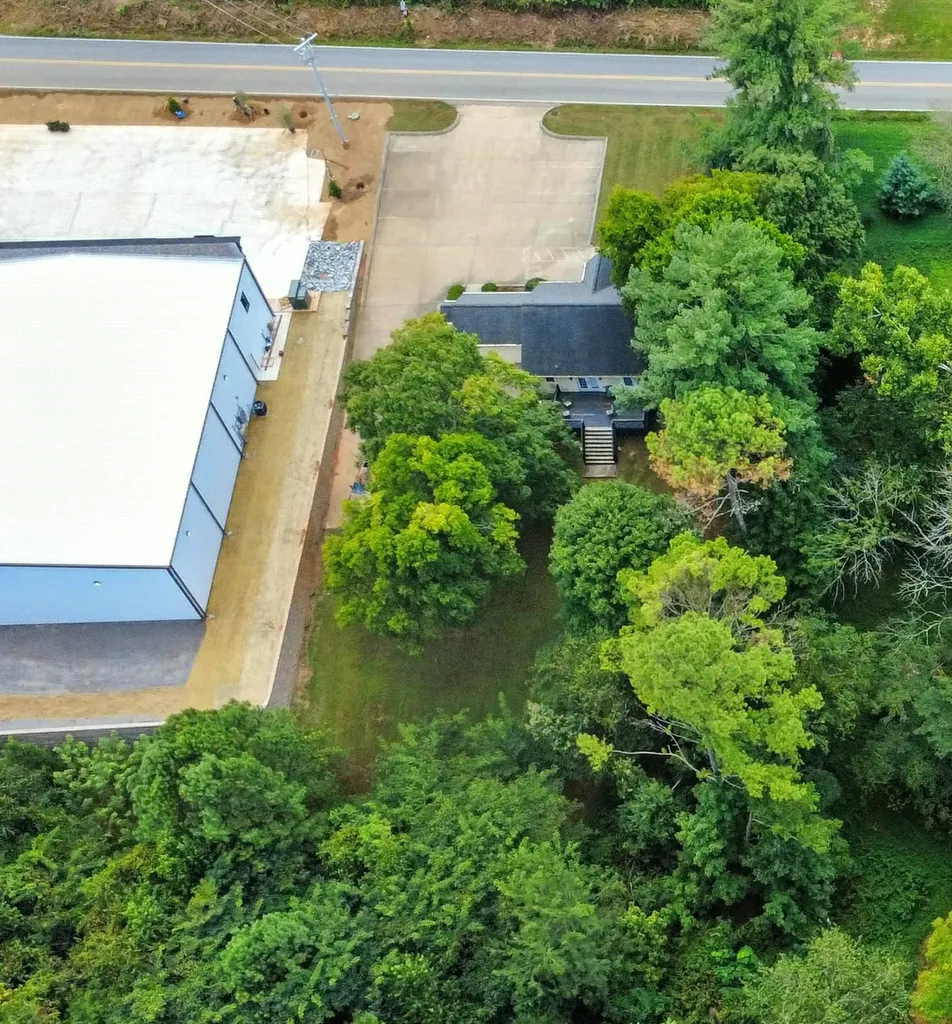 0 Rossview Road Clarksville TN 37043