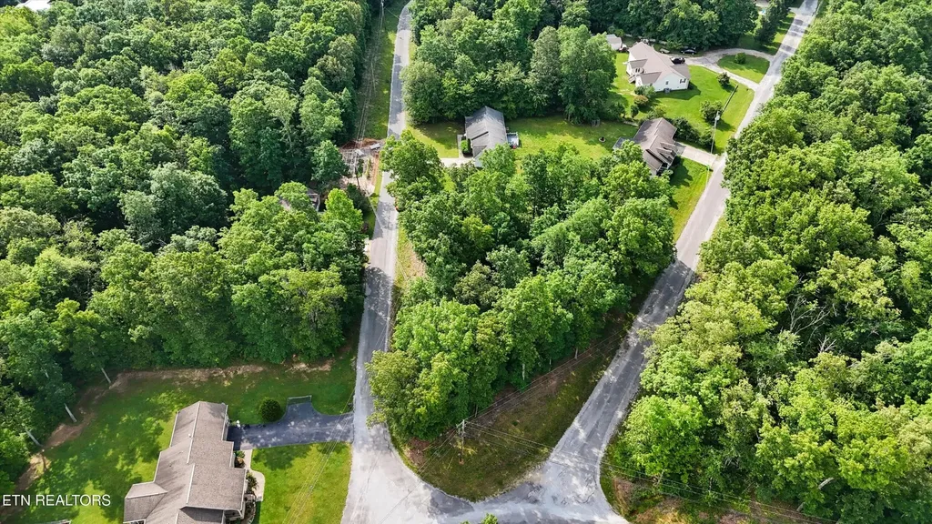600 Aqum Circle Crossville TN 38572